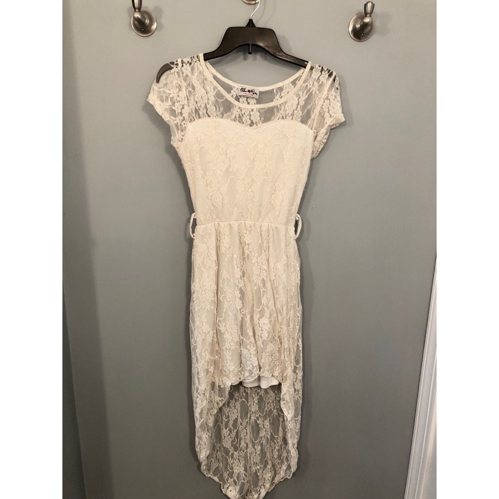 💥 SOLD💥 High Low Lace Dress